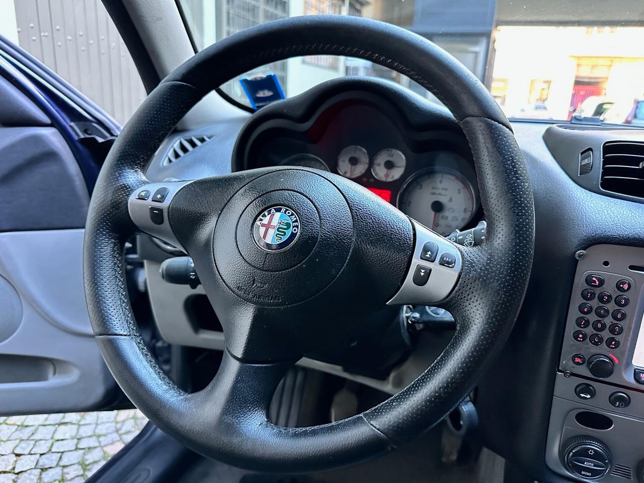 Alfa Romeo 147 1.9 JTD - CERCHI 17''