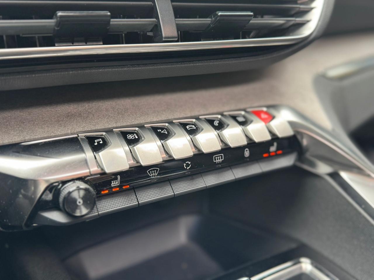 Peugeot 3008 BlueHDi 130 S&S EAT8 GT Pack