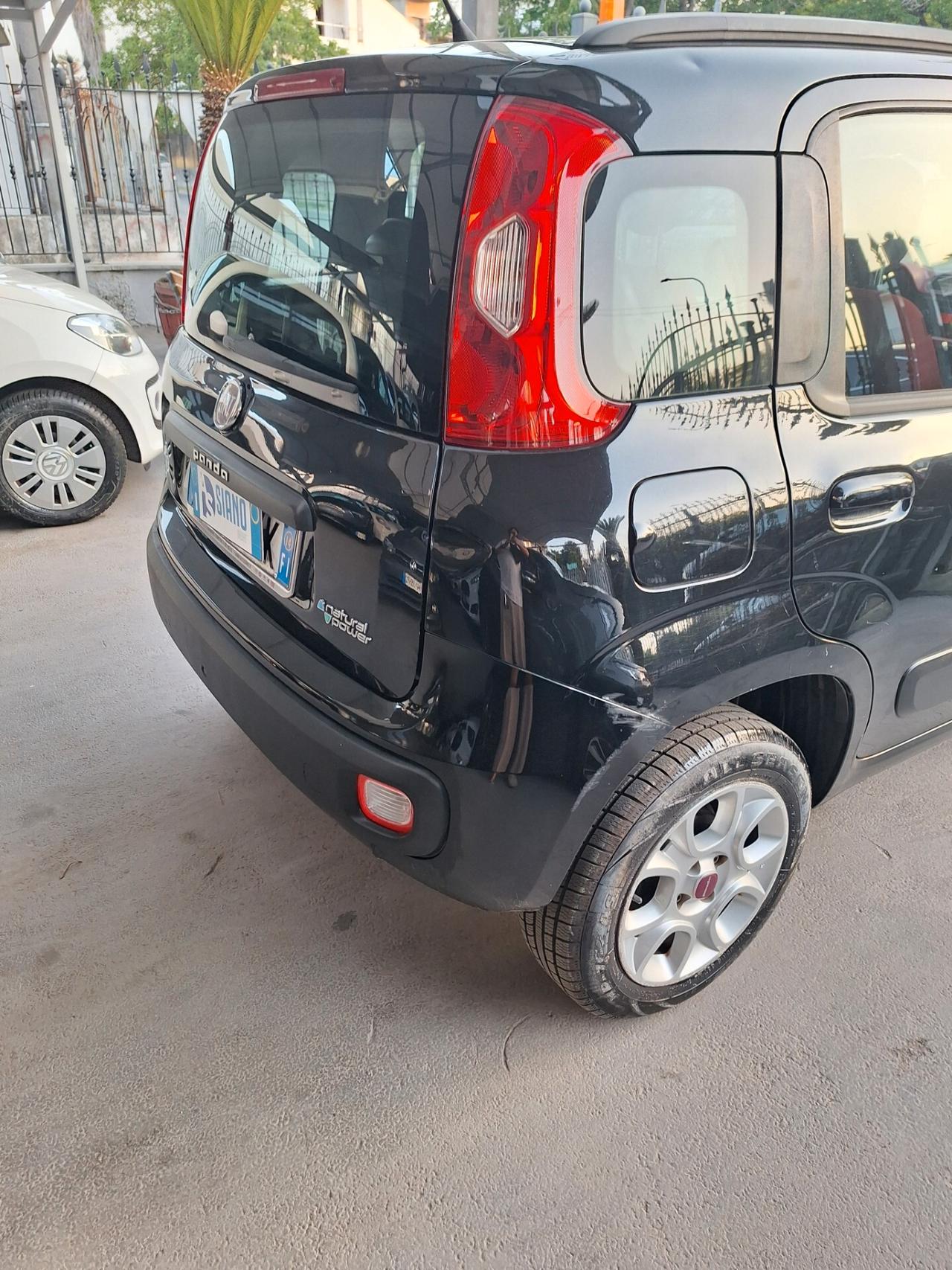 Fiat Panda 0.9 TwinAir Turbo Natural Power Lounge