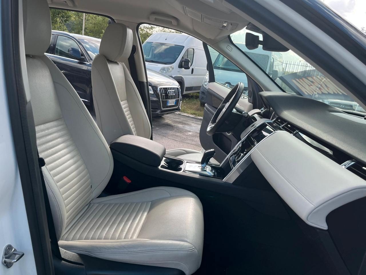 Land Rover Discovery Sport 2.0 Si4 200 CV AWD Auto R-Dynamic