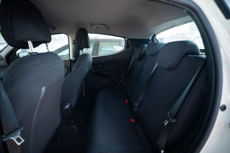 Lancia Ypsilon III 2015 1.2 Gold 69cv my18