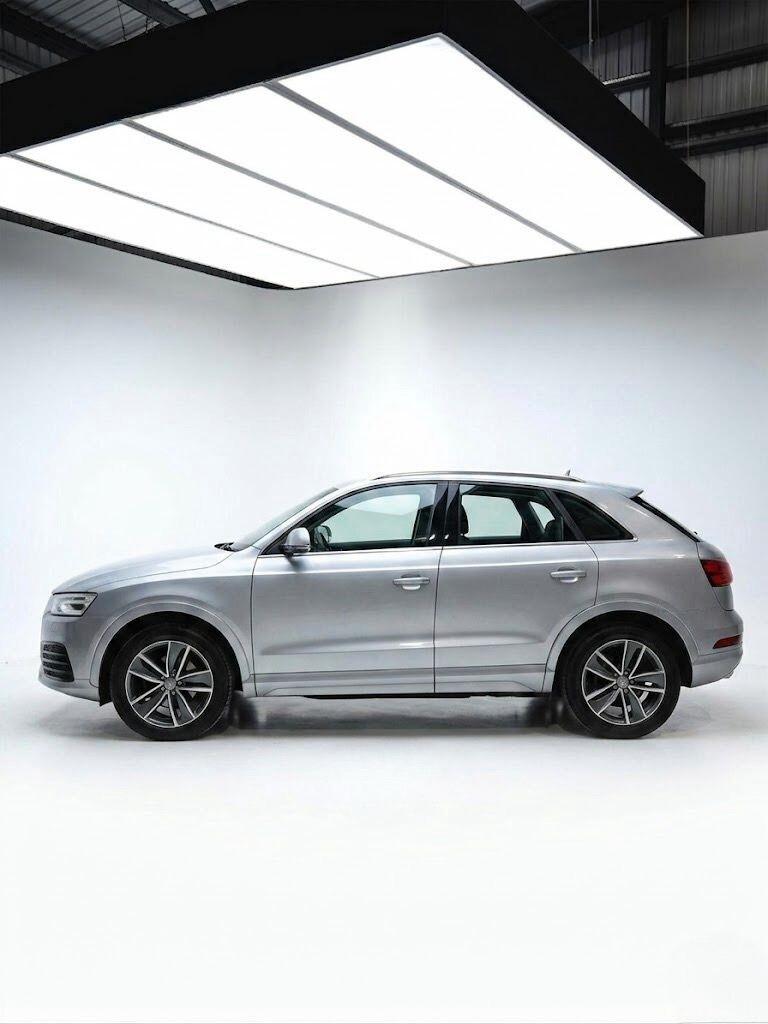 Audi Q3 2.0 TDI 120 CV Sport