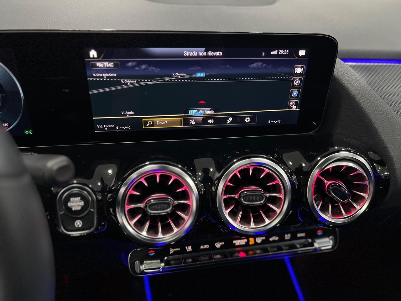 Mercedes Benz GLA 200d Aut. Premium AMG 150 cv