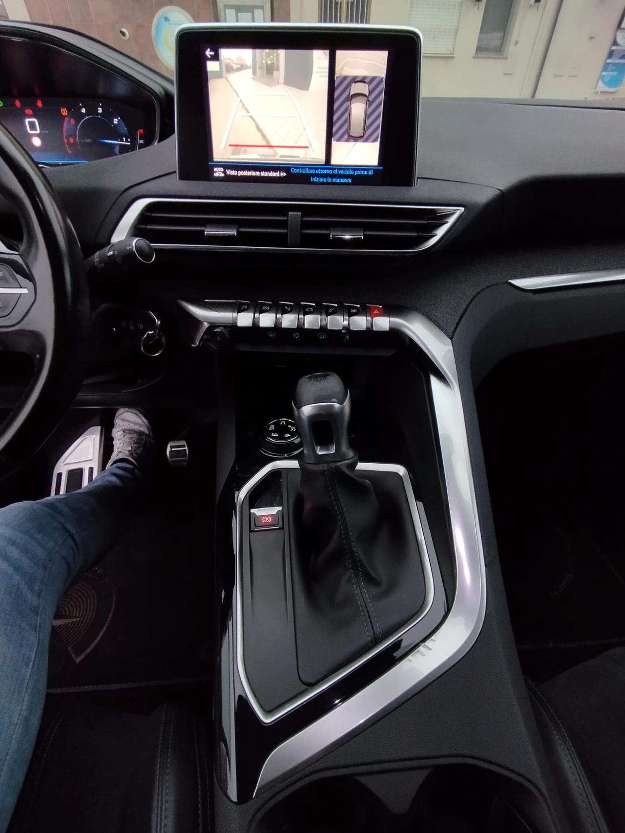 Peugeot 3008 BlueHDi 130 S&S Crossway