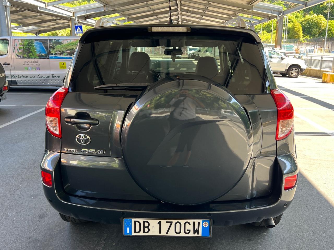 Toyota RAV4 2.2 D-4D 4x4 136 CV PERFETTA - 2007
