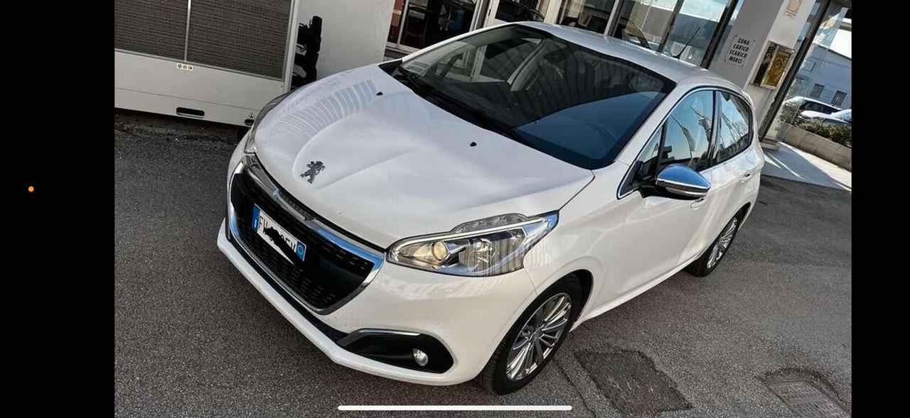 Peugeot 208 PureTech 82 Stop&Start 5 porte Allure