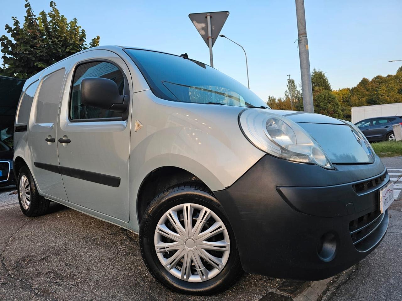 Renault Kangoo 1.5 dCi 75cv Live*Furgonato*Navi*Euro5*