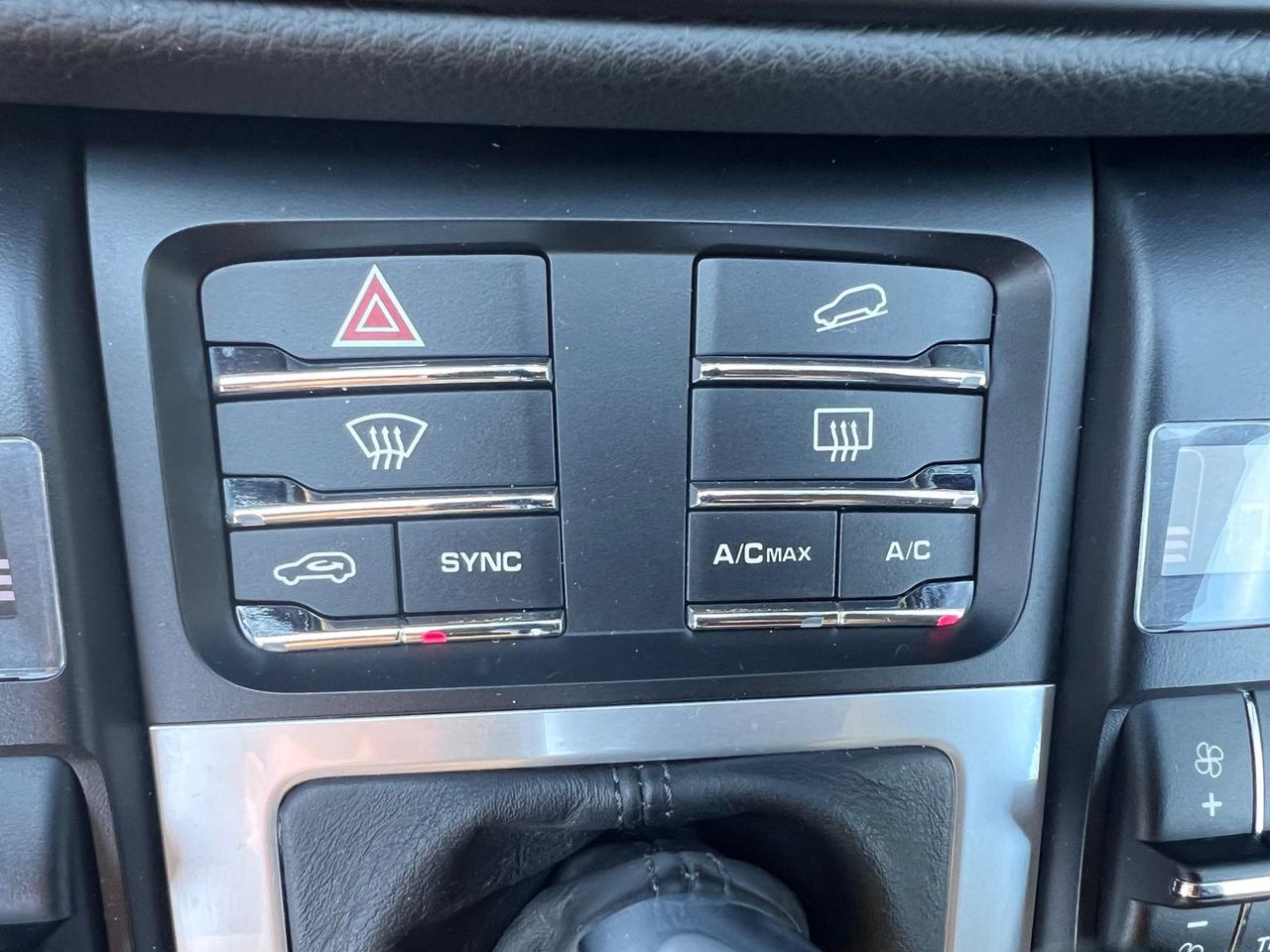 Porsche Macan 2.0 #10291