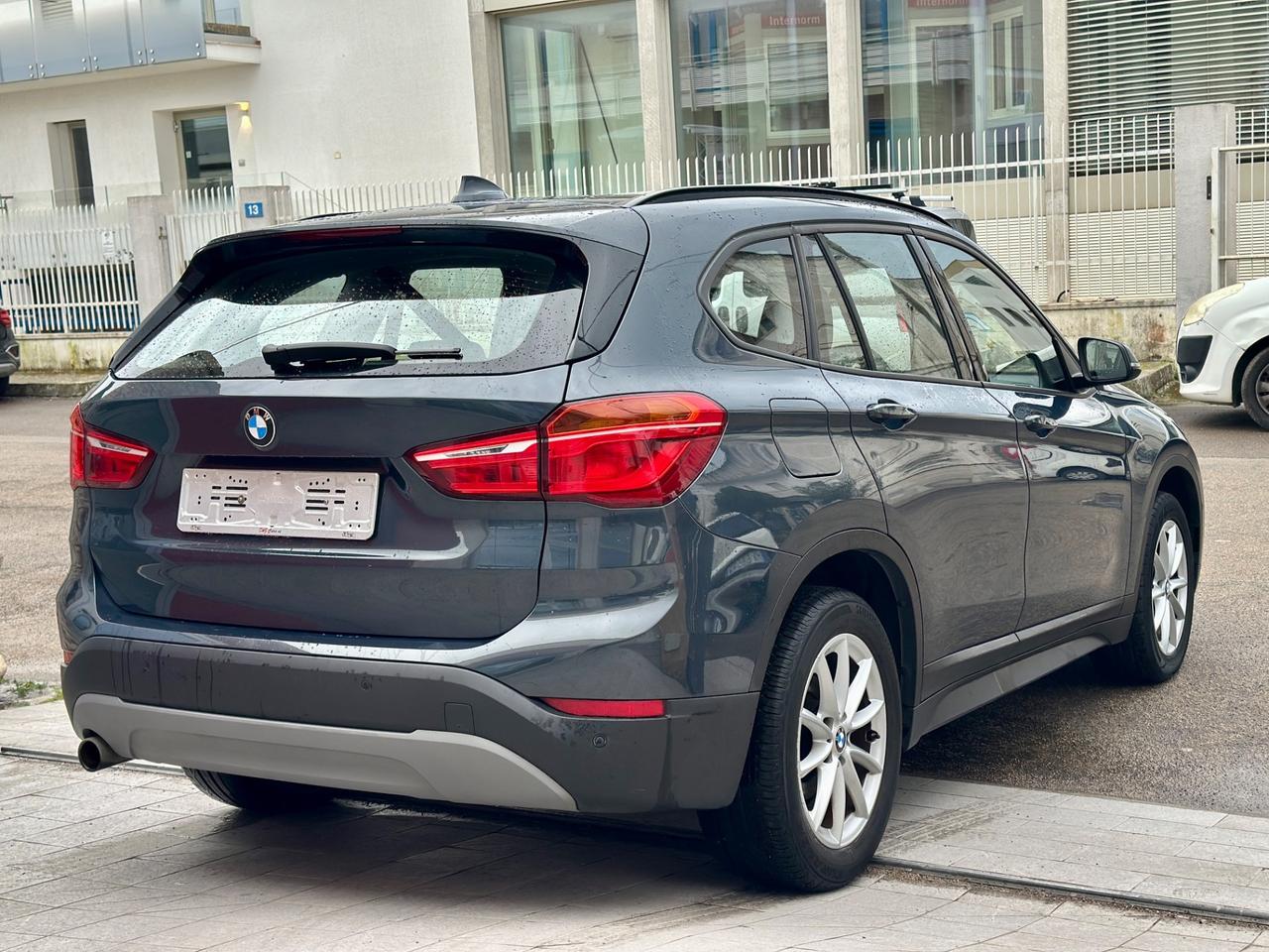 Bmw X1 sDrive18d Advantage-2017 LED/NAVI/PELLE