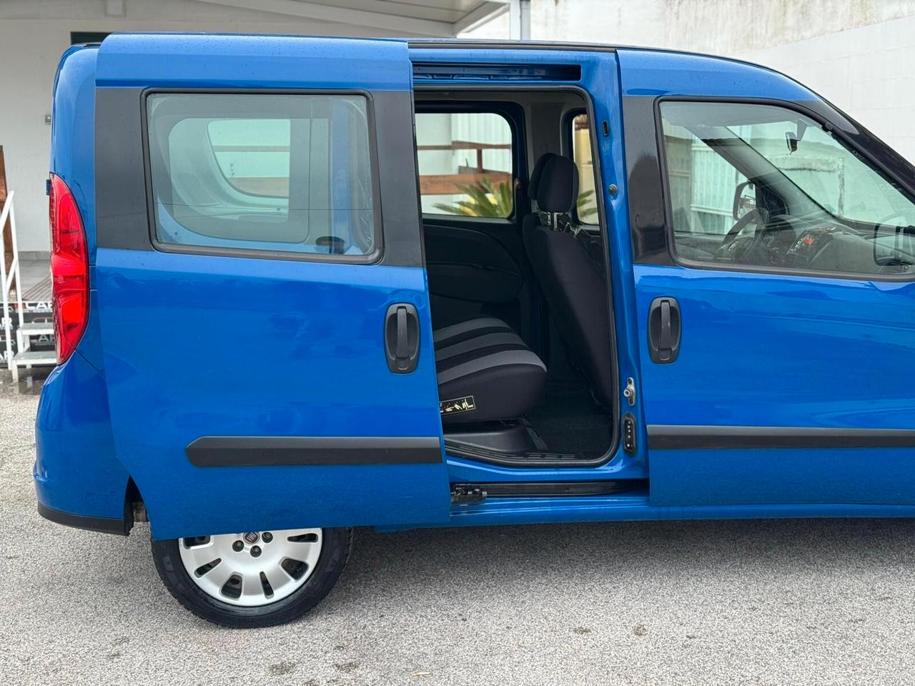 Fiat Doblo Doblò 2.0 MJT PC Combi SX