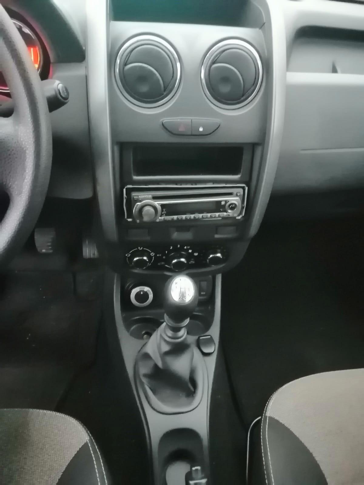 DACIA DUSTER 4X4 N1 AUTOCARRO 4 POSTI