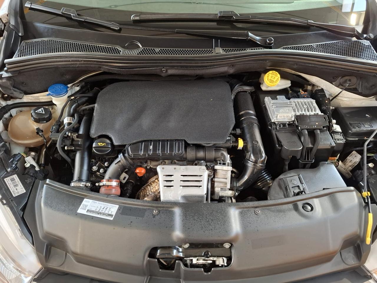 Peugeot 208 PureTech Turbo 110 EAT6 S&S 3 porte GT Line