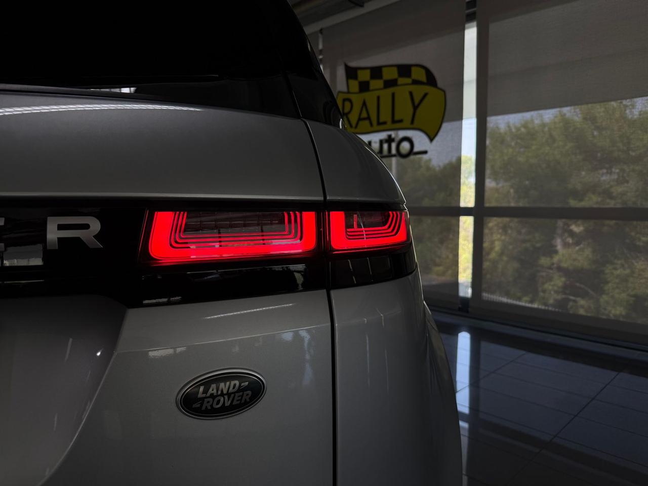 Land Rover Range Rover Evoque HSE D 150 #6754