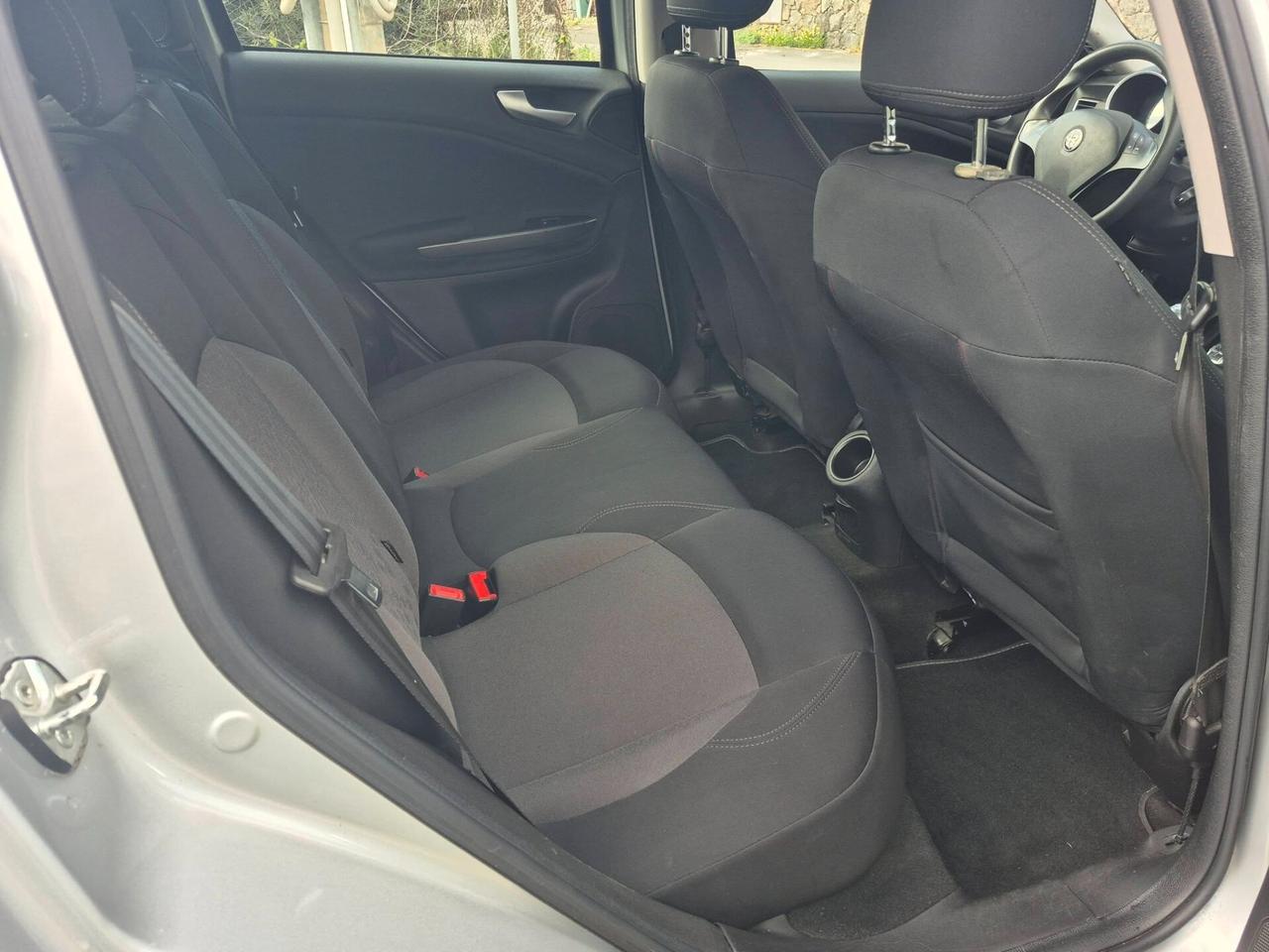 Alfa Romeo Giulietta 1.6 JTDm-2 105 CV Progression