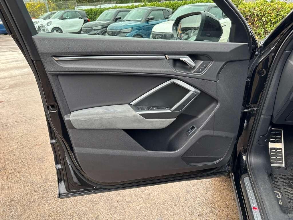 Audi Q3 SPB 35 TDI quattro S line edition 2019 / KM 64.000 Tua a solo 359 Euro al mese