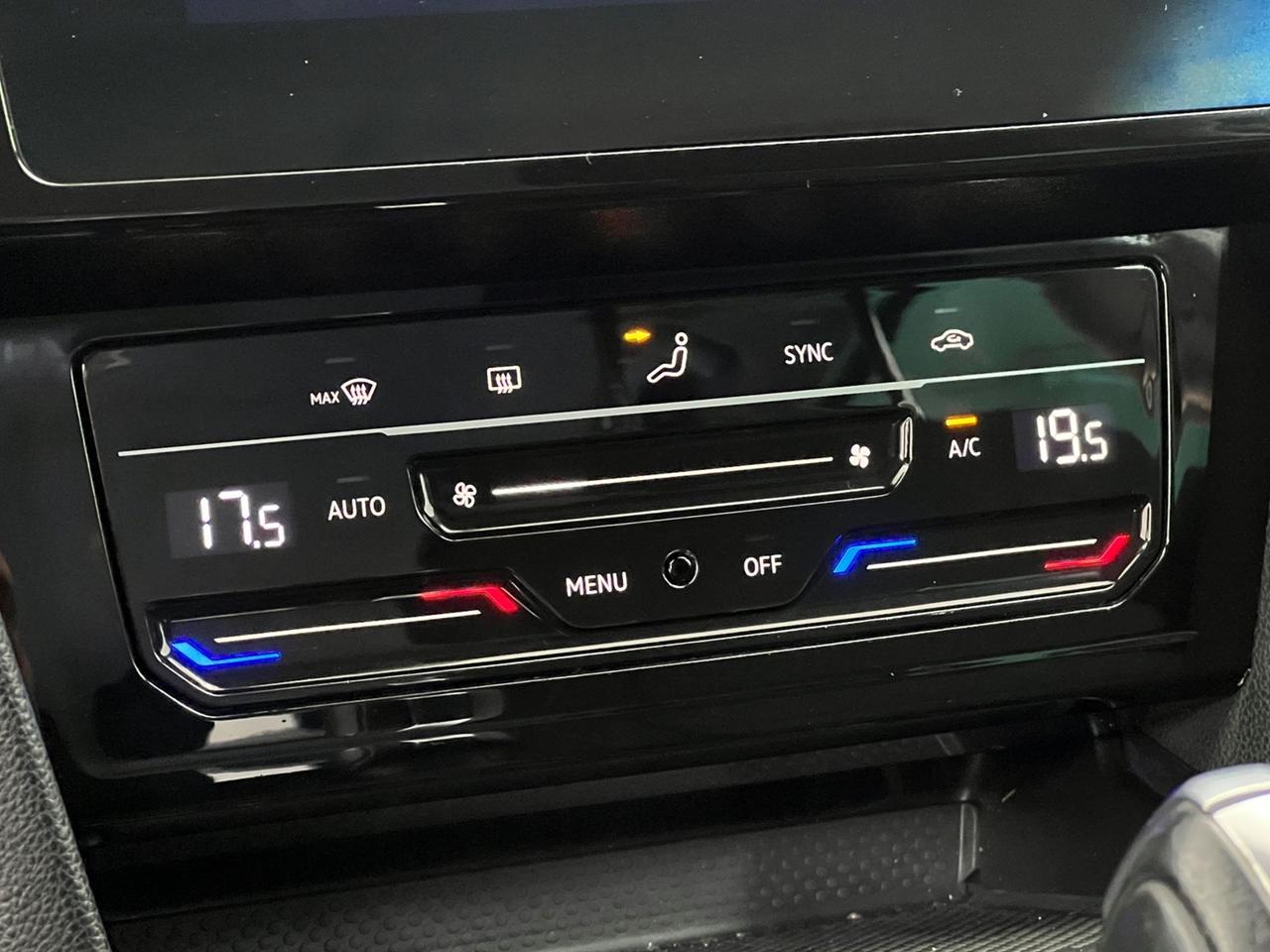 VOLKSWAGEN Passat VIII 2019 Variant Passat Variant 2.0 tdi Business 150cv dsg