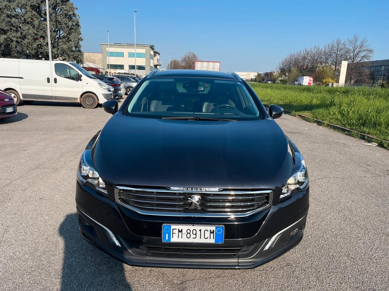 Peugeot 508 BlueHDi 180 EAT6 S&S SW Allure