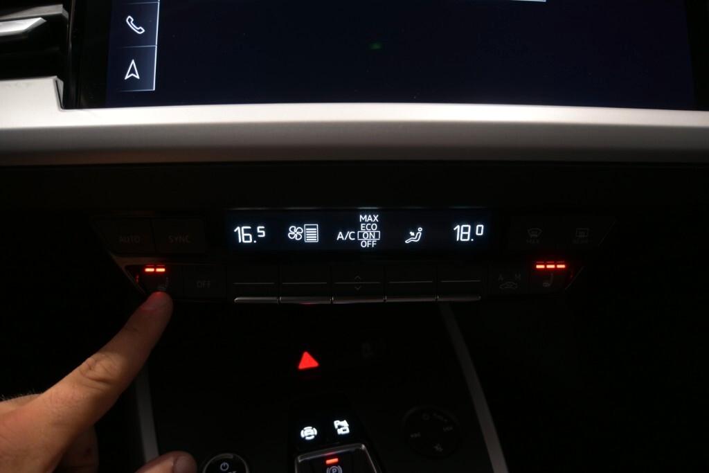AUDI Q4 35 E-TRON 170CV AUTOMATIC BUSINESS ADVANCED ( FARI LED - VIRTUAL COCKPIT - ADAPTIVE CRUISE - CLIMA TRIZONA - NAVI - MIRROR - PARK ASSISTANT - CERCHI 19 - TELECAMERA POST. ) KM 32000