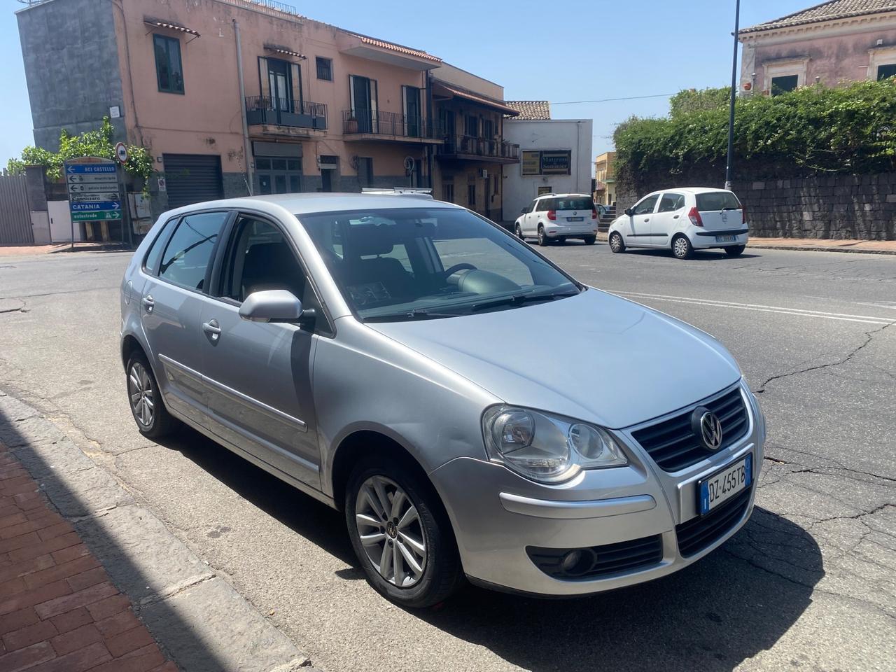 Volkswagen Polo 1.2/70CV 12V 5p. Comfortline 2009