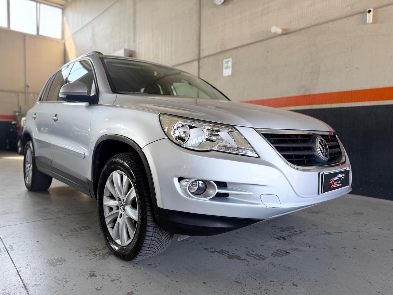Volkswagen Tiguan 2.0 16V TDI DPF Track & Field (28°)