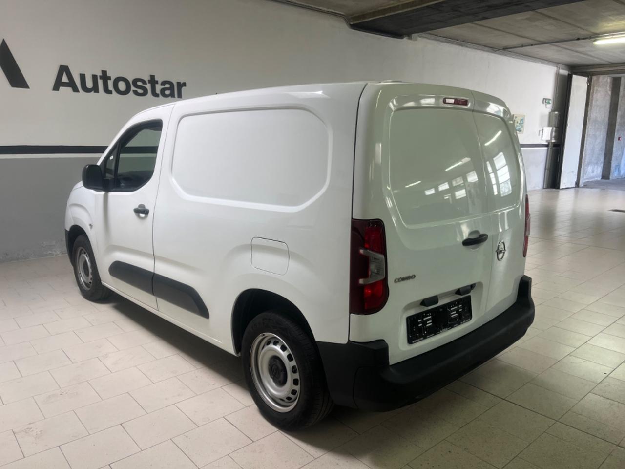 Opel combo 1.2 benzina 110cv