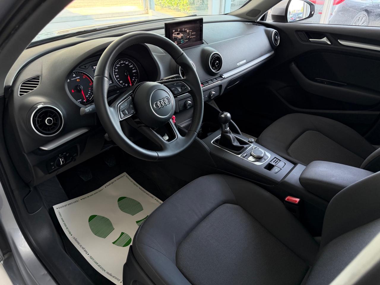 Audi A3 1.6 TDI 116 CV Sport Ultra euro6 Restiling
