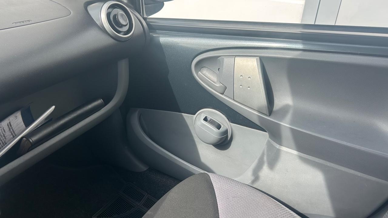 Toyota Aygo 1.0 12V VVT-i 5 porte Now