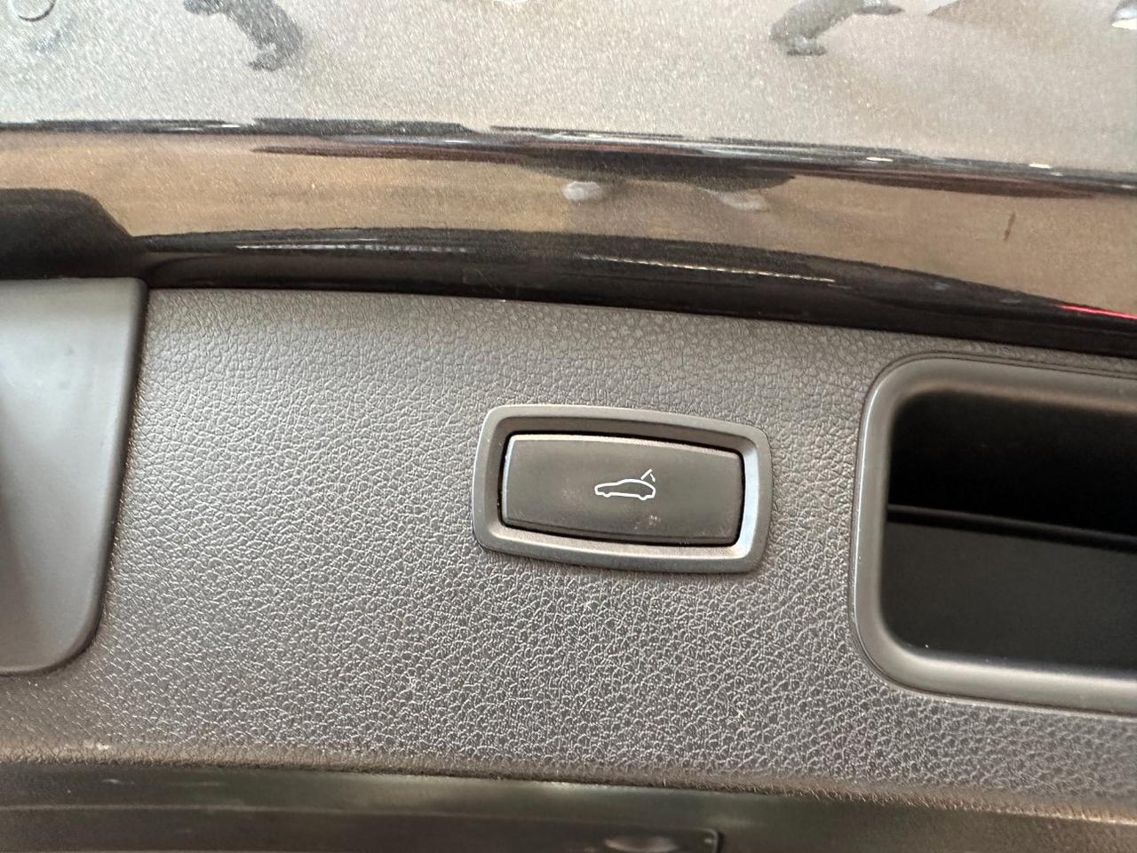 Porsche Macan 2.0 245cv pdk-21"-Tetto-Scarichi-Carplay-Camera-PDLS