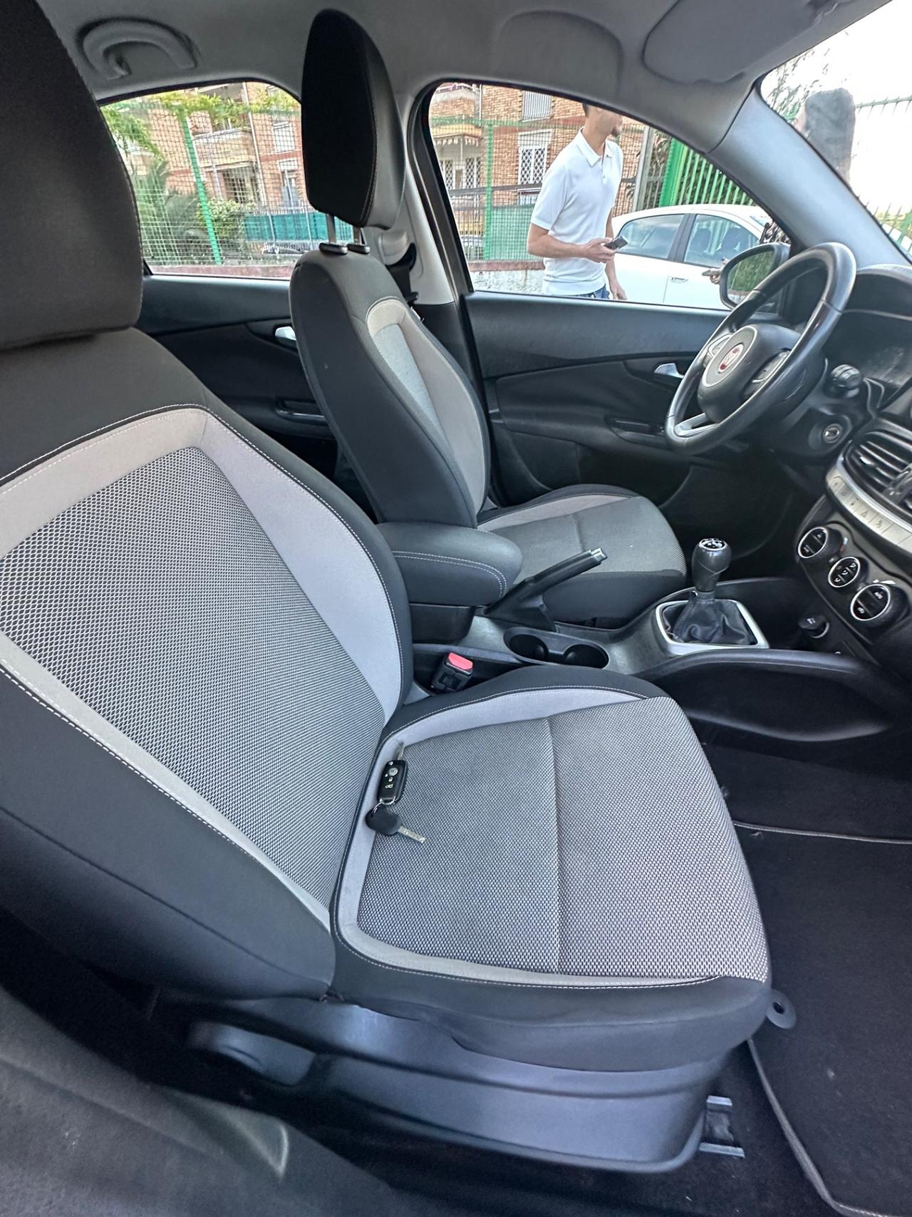 Fiat Tipo 1.3 Mjt S&S 5 porte Sedan