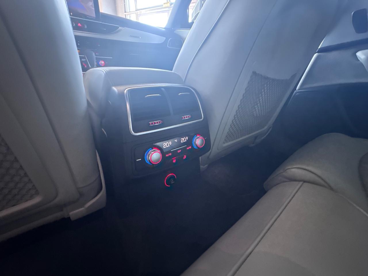 AUDI A6 AVANT 2.0 TDI QUATTRO SLINE STRONIC