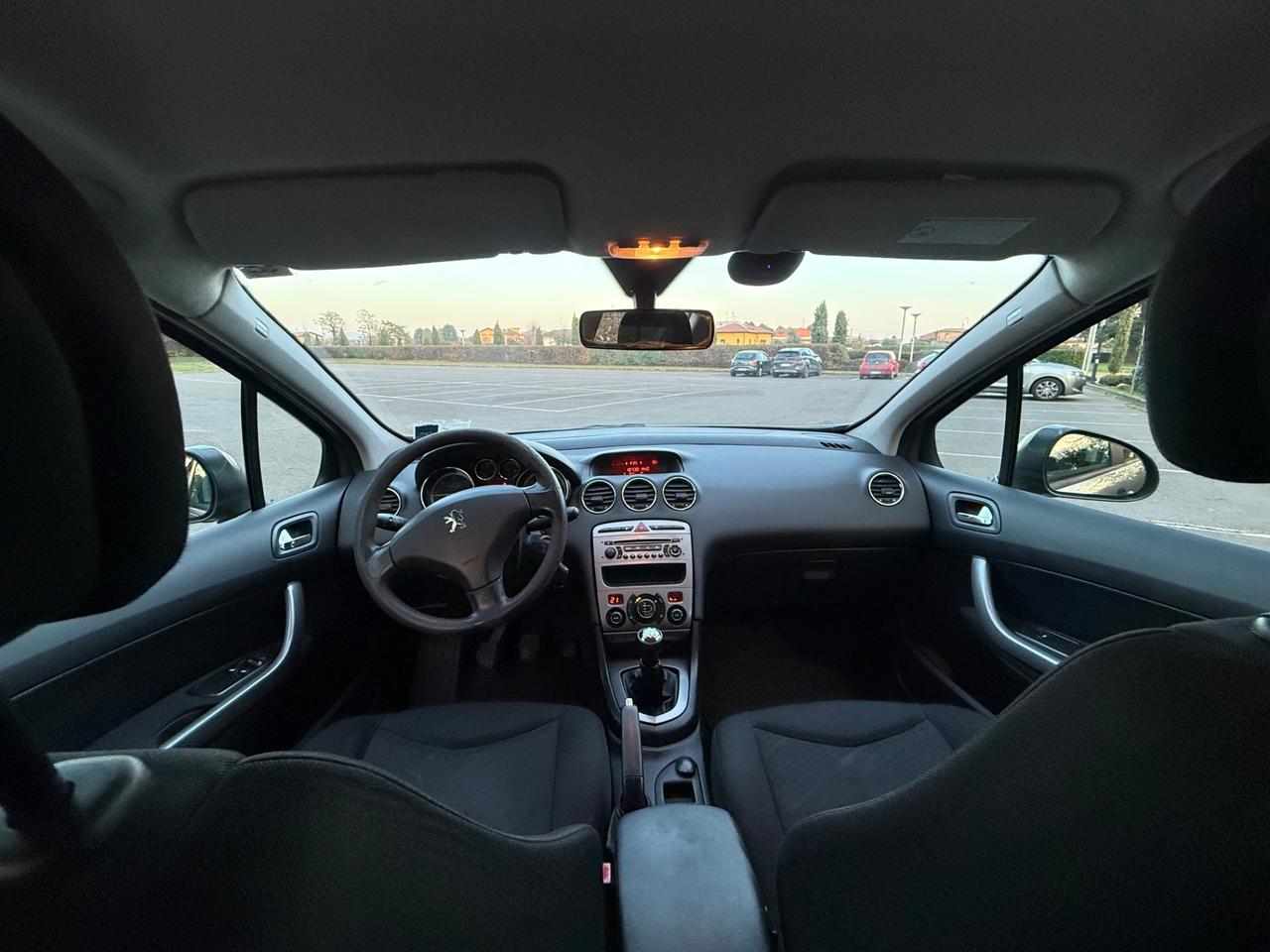 Peugeot 308 1.6 HDi 90CV FAP 5p. Premium