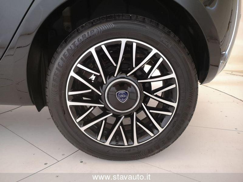 Lancia Ypsilon MY24 1.0 PLA