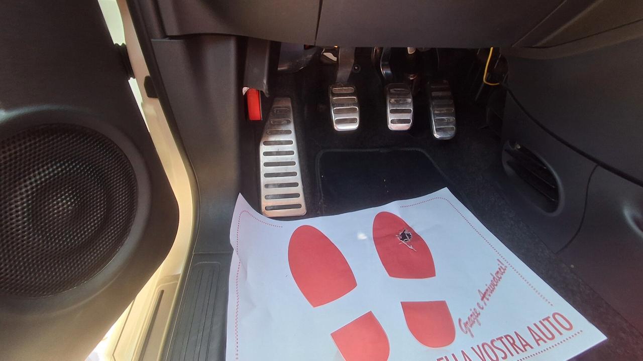 Abarth 595 1.4 Turbo T-Jet 160 CV Competizione