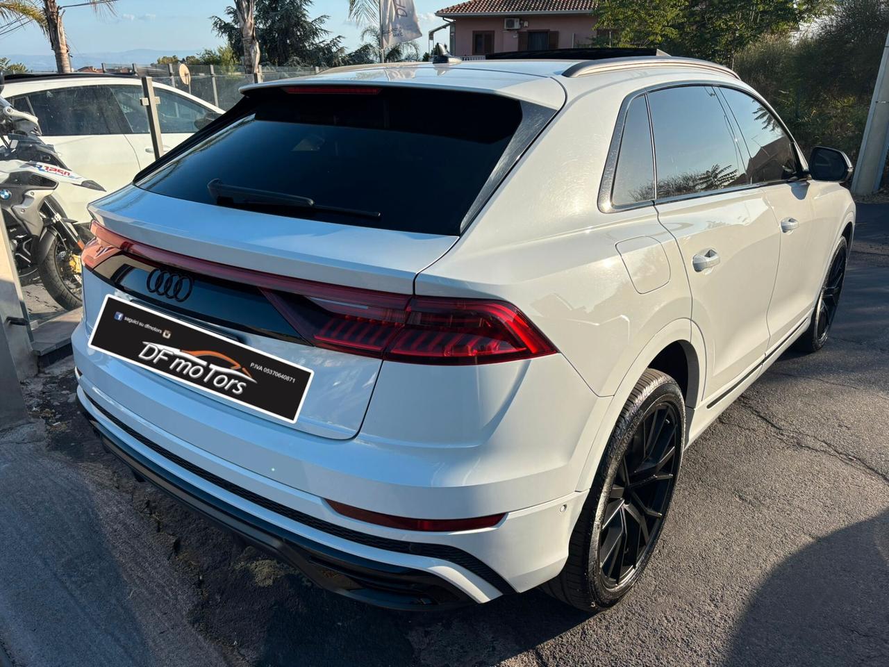 Audi Q8 SUV 45 TDI quattro tiptronic S line edition