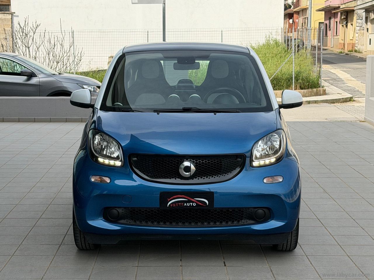 SMART fortwo 70 1.0 Urban