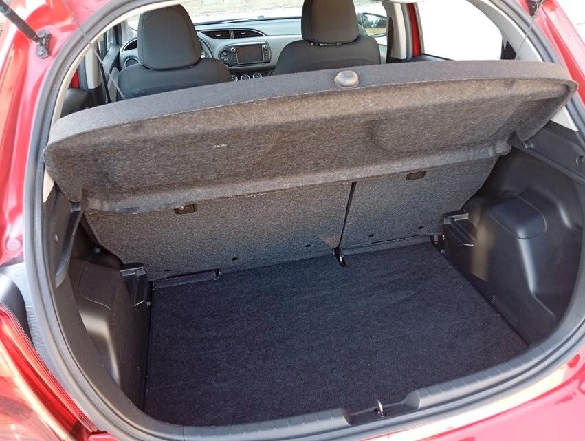 Toyota Yaris 1.0 5 porte Lounge