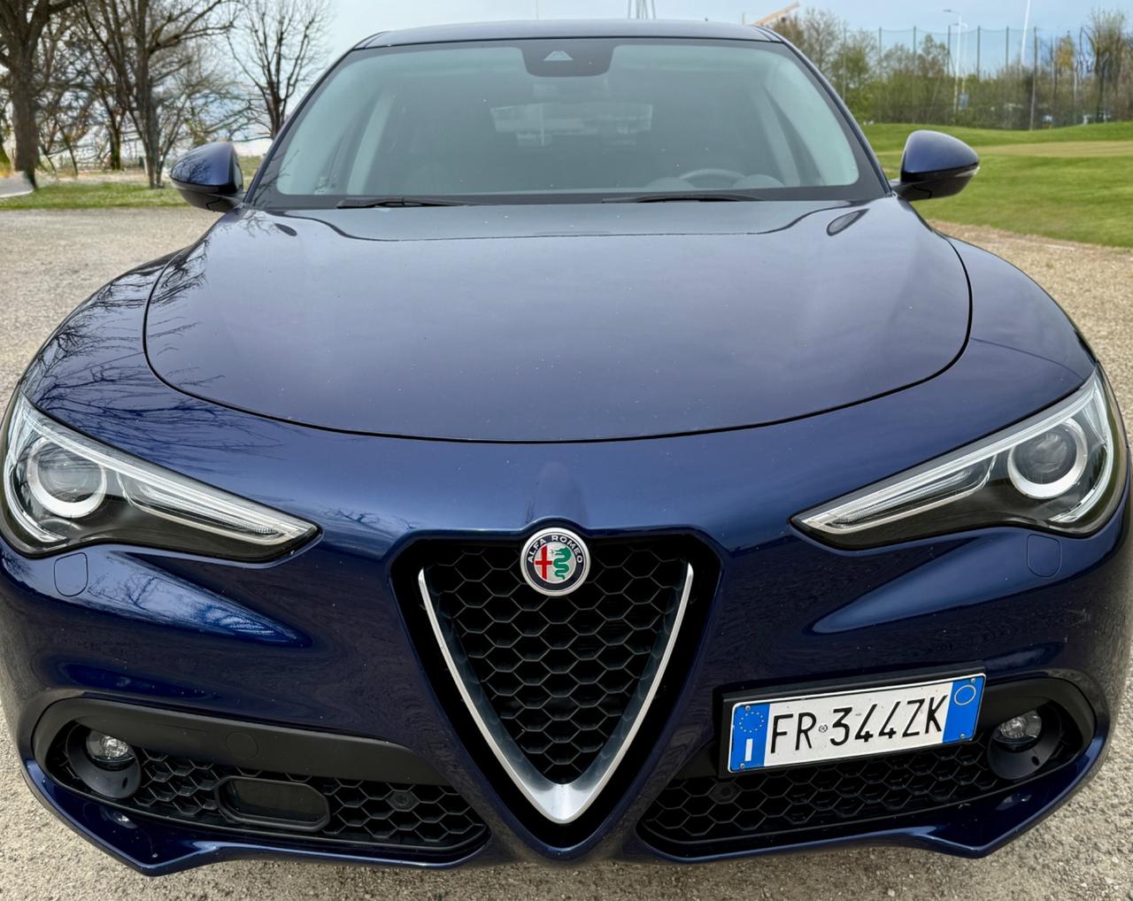 Alfa Romeo Stelvio 2.2 Turbodiesel 210 CV AT8 Q4