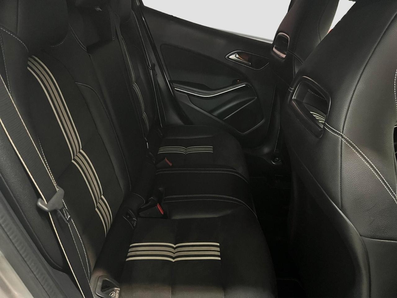 Mercedes-benz GLA 180 d Automatic Premium 2017