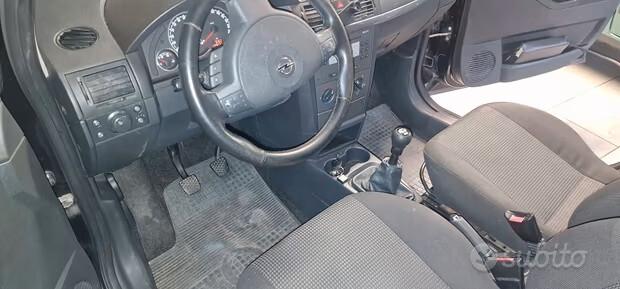 Opel Meriva 1.6 16V Enjoy