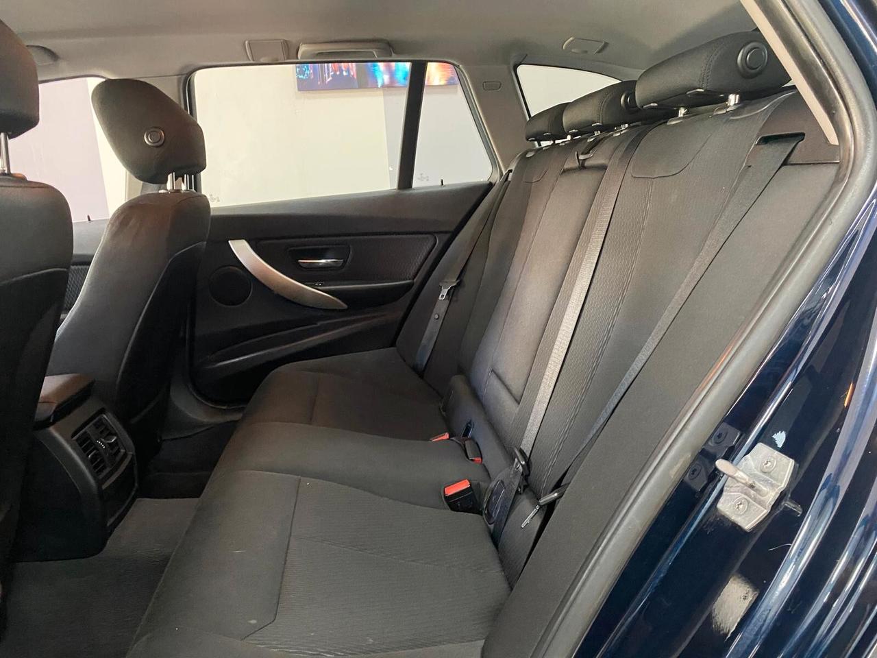Bmw 318 318d Touring Luxury