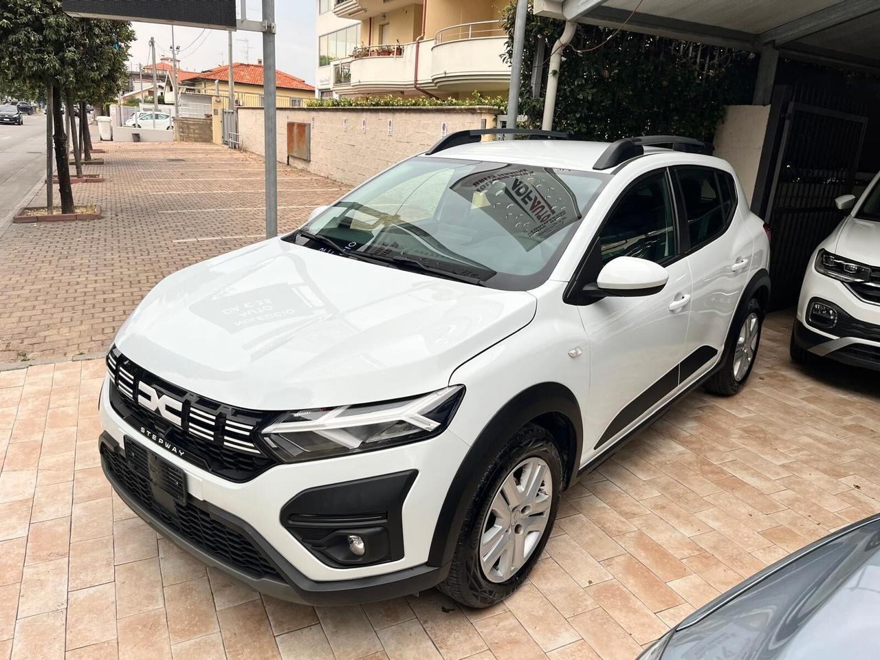 Dacia Sandero Stepway 1.0 TCe ECO-G Essential