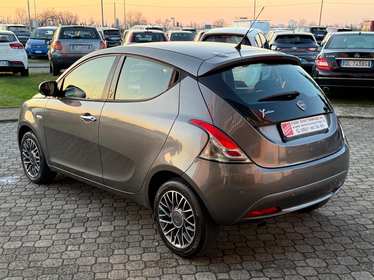 Lancia Ypsilon 1.2 69 CV 5p. |NEOPATENTATI|CERCHI IN LEGA