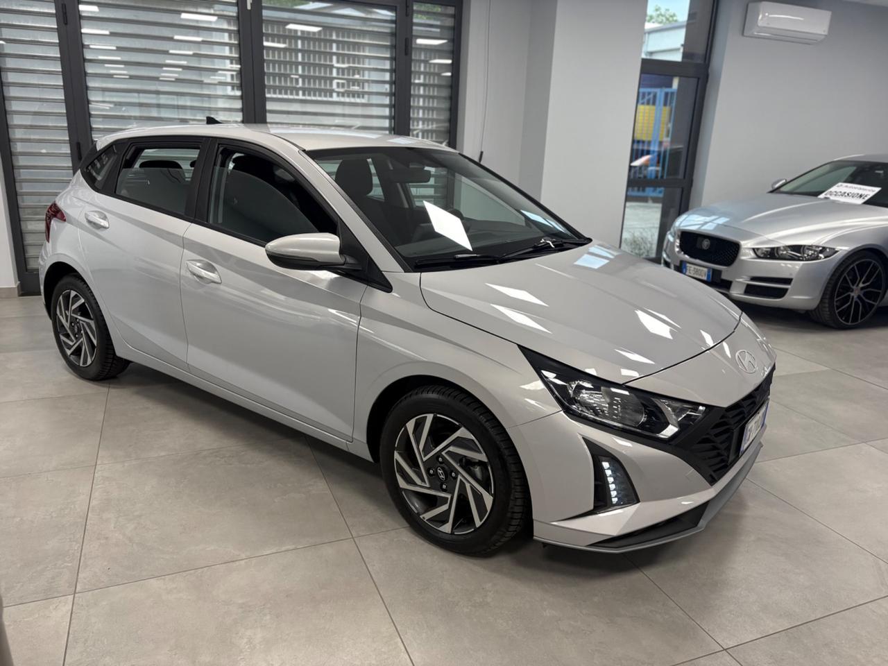Hyundai i20 1.2 benzina 79cv anno 2024 km 3000