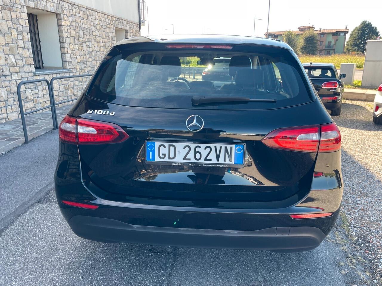 Mercedes-benz B 180 d Automatic Sport