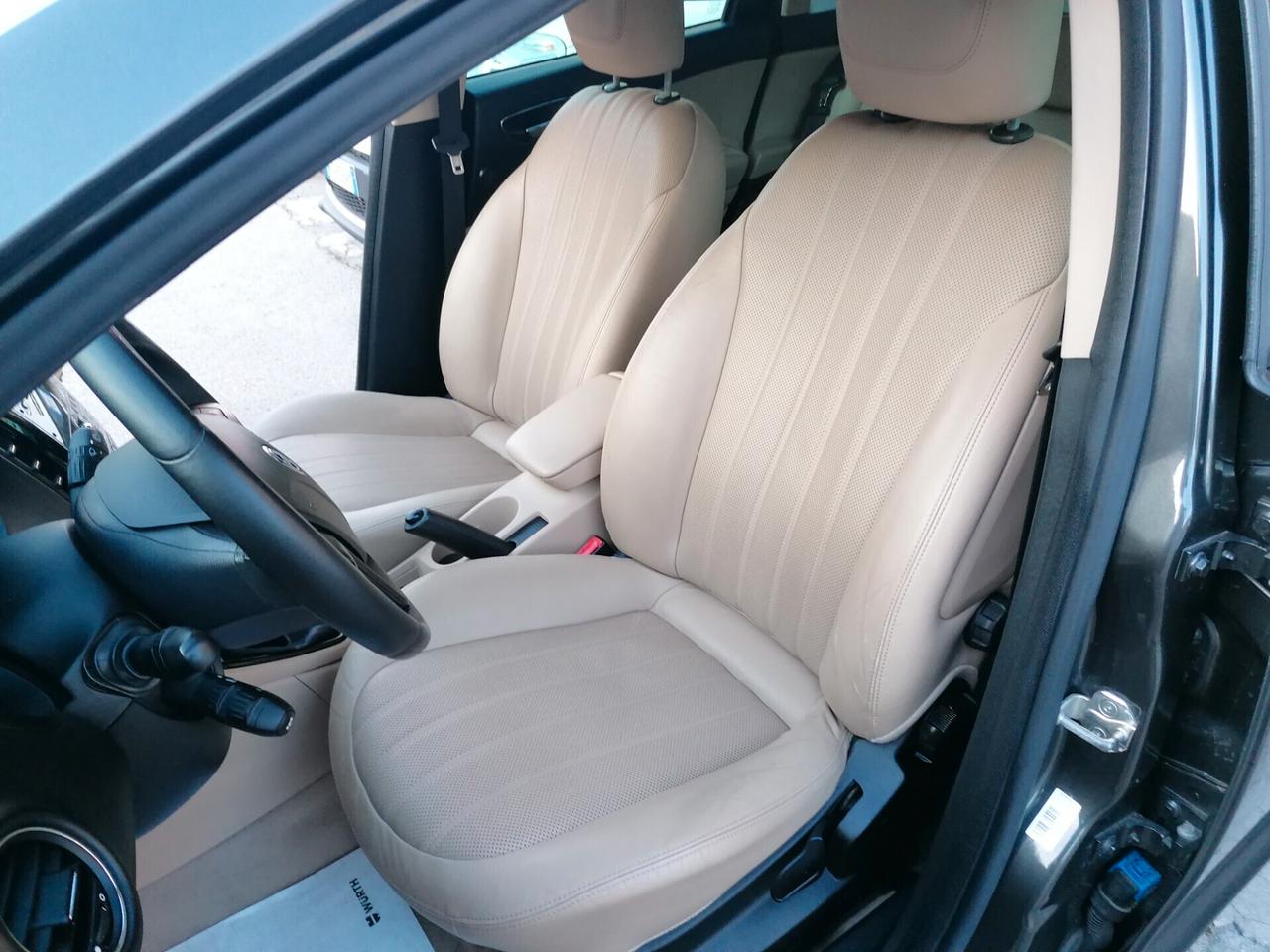 Lancia Delta 1.6 MJT DPF 105 CV Gold