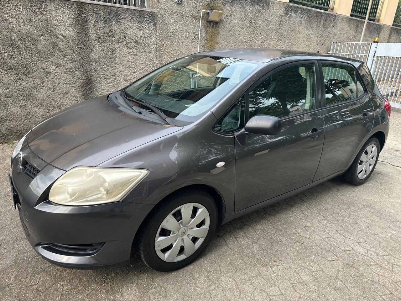 Toyota Auris 1.4 D-4D 5 porte Sol*NEOPATENTATI