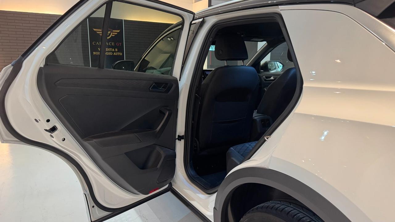 Volkswagen T-Roc 1.0 TSI R-Line - 2023