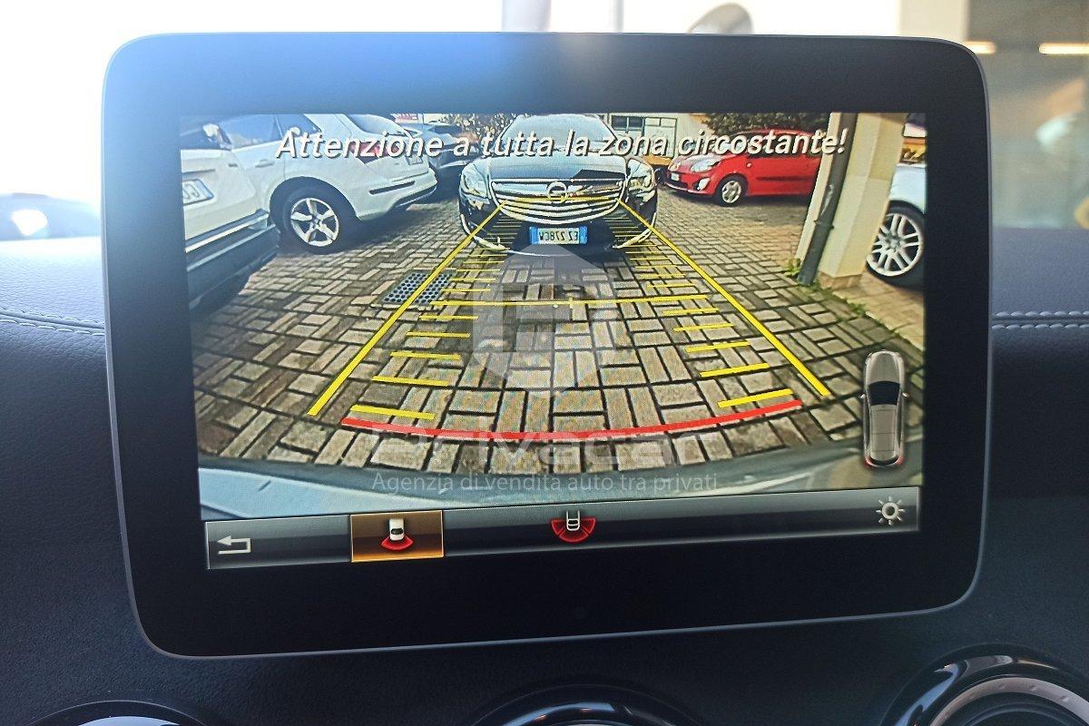 MERCEDES A 200 d Automatic Premium