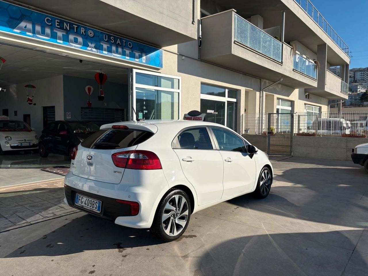 Kia Rio 1.4 CRDi 5p. Cool Collection