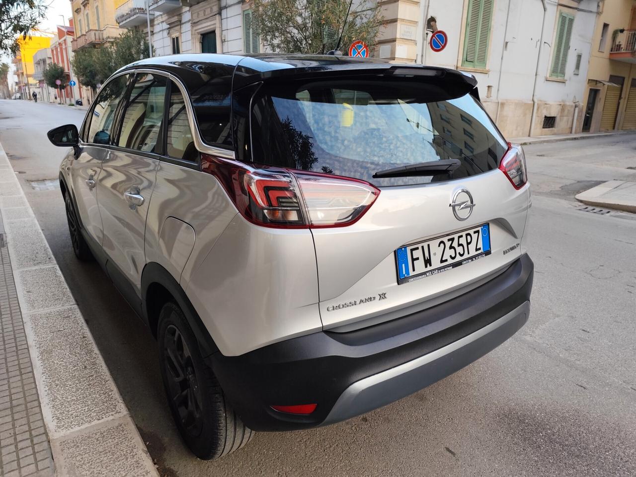 Opel Crossland X 1.5 ECOTEC D 102 CV DIESEL